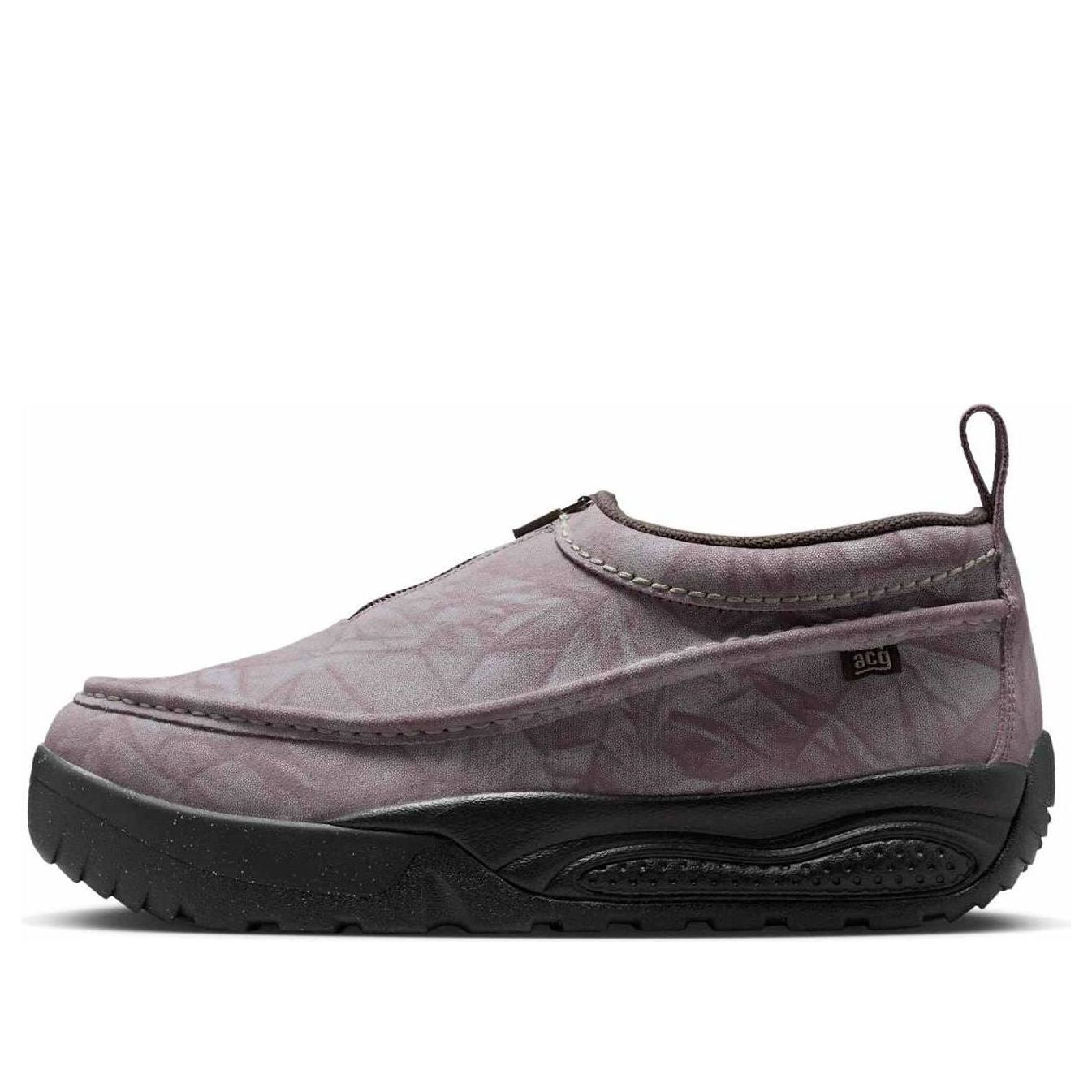Кроссовки Nike ACG Izy 'Wrinkly'
Кроссовки Nike ACG Izy 'Wrinkly'