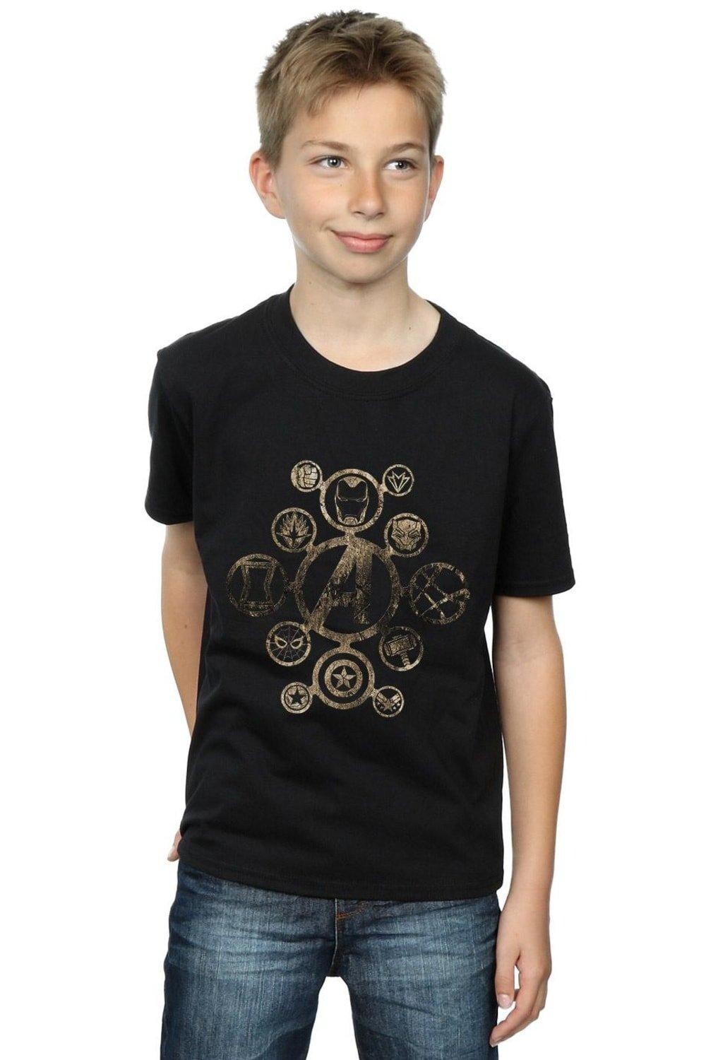 Футболка с значками «Мстители: Война бесконечности» Marvel, черный 
Футболка с значками «Мстители: Война бесконечности» Marvel, черный