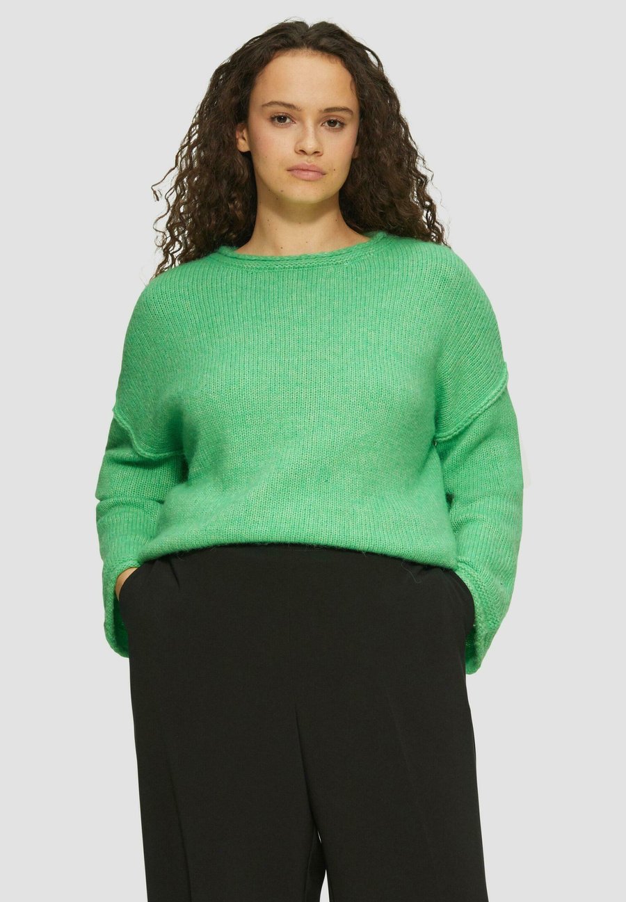 Джемпер s.Oliver Jumper, Limettengrün/Green
Джемпер s.Oliver Jumper, Limettengrün/Green