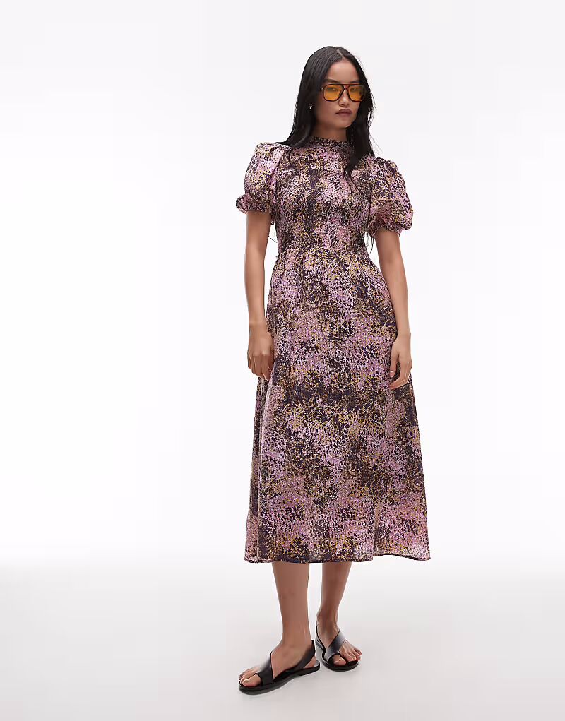Платье миди & Other Stories с рукавами-фонариками, лифом на сборках и абстрактным принтом сиреневого цвета
Платье миди & Other Stories с рукавами-фонариками, лифом на сборках и абстрактным принтом сиреневого цвета