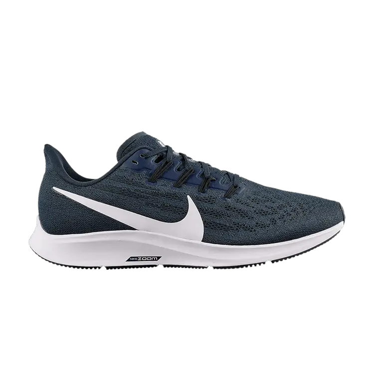 Кроссовки Air Zoom Pegasus 36 TB 'College Navy', синий
Кроссовки Air Zoom Pegasus 36 TB 'College Navy', синий