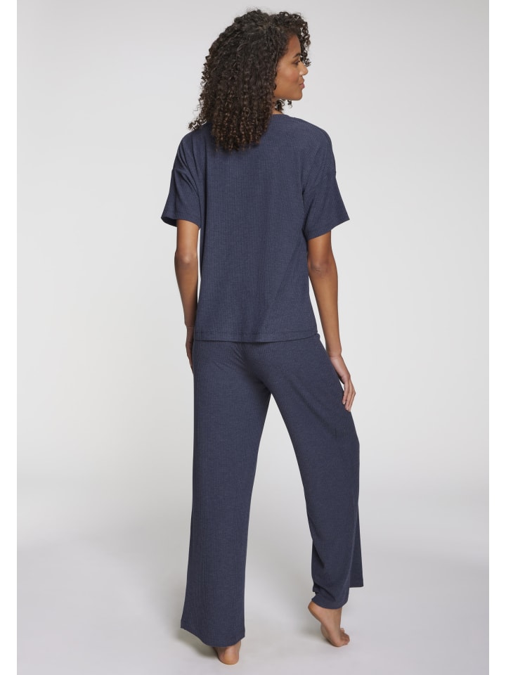 Пижамные брюки темно-синего меланжевого цвета s.Oliver
Пижамные брюки темно-синего меланжевого цвета s.Oliver