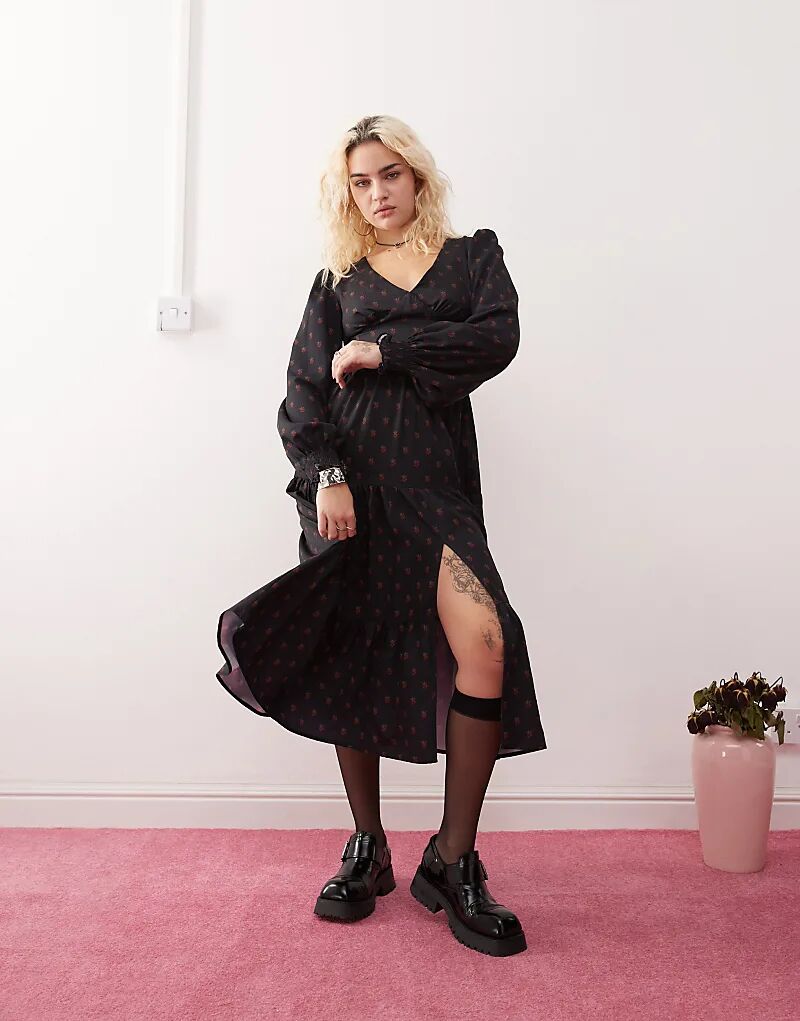 Платье-миди с v-образным вырезом и длинными рукавами в черно-красном меланжевом цветочном узоре Daisy Street
Платье-миди с v-образным вырезом и длинными рукавами в черно-красном меланжевом цветочном узоре Daisy Street