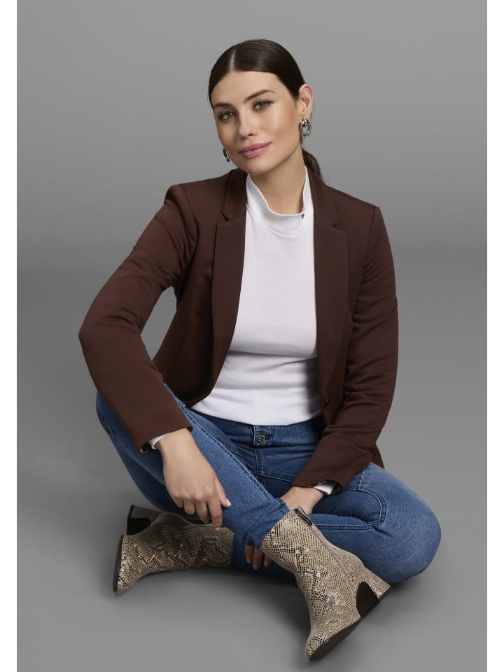 Джинсы скинни темно-синего цвета Bruno Banani
Джинсы скинни темно-синего цвета Bruno Banani