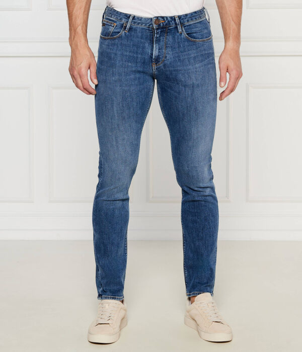 Джинсы j06 Slim fit Emporio Armani, синий 
Джинсы j06 Slim fit Emporio Armani, синий
