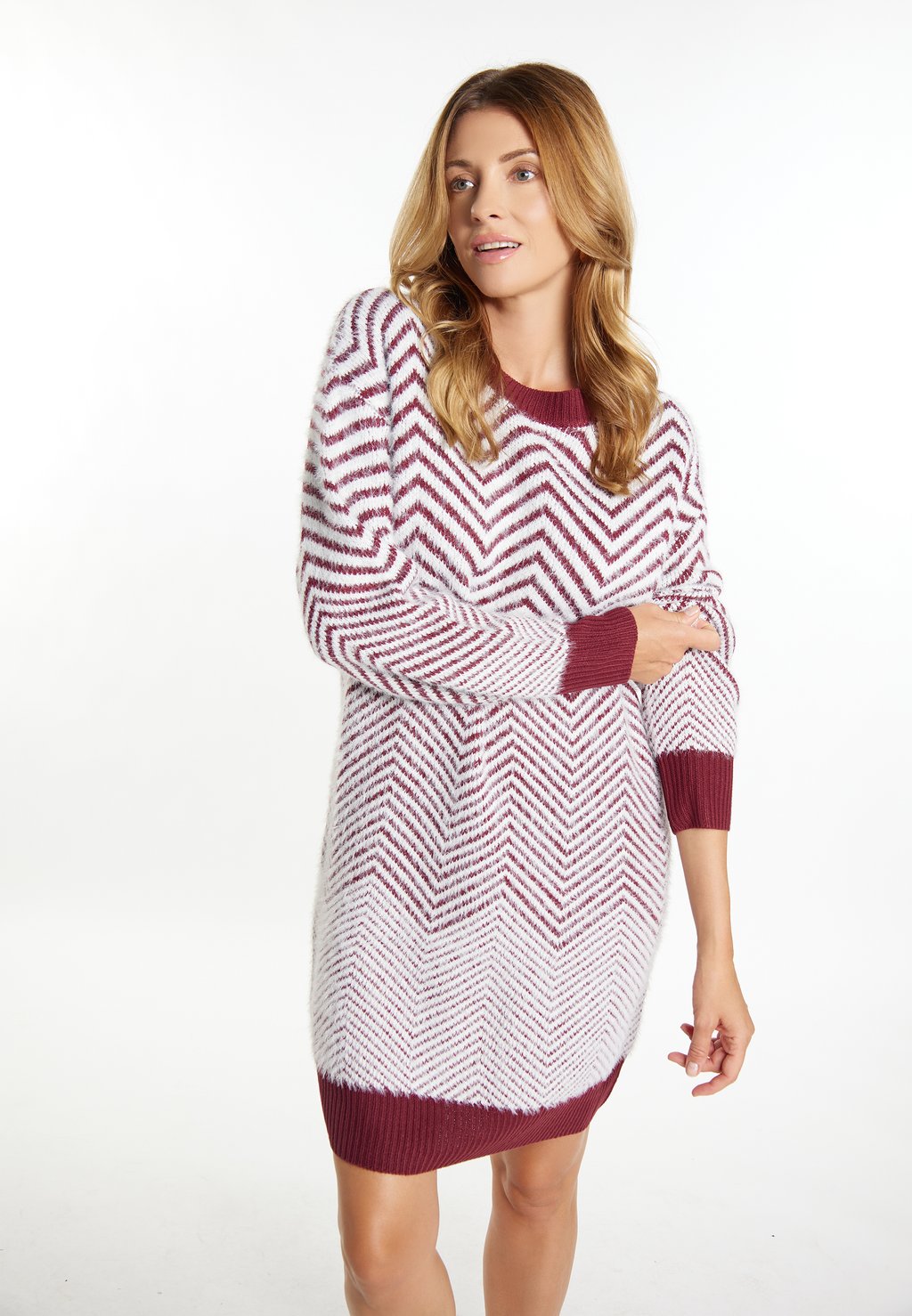 Вязаное платье usha, черный
Вязаное платье usha, черный