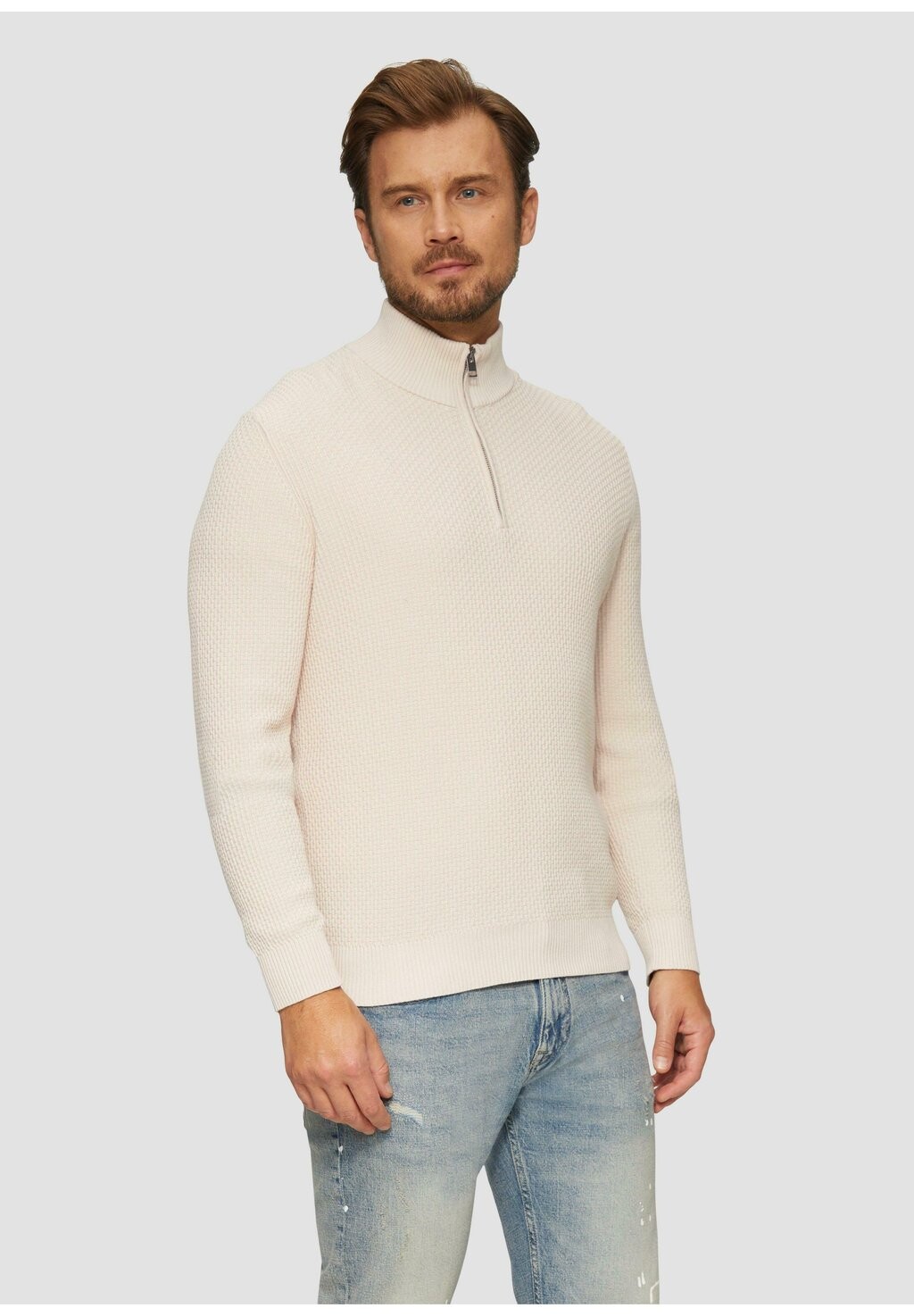 Джемпер STRUKTURIERTER MIT TROYERKRAGEN s.Oliver, молочный
Джемпер STRUKTURIERTER MIT TROYERKRAGEN s.Oliver, молочный