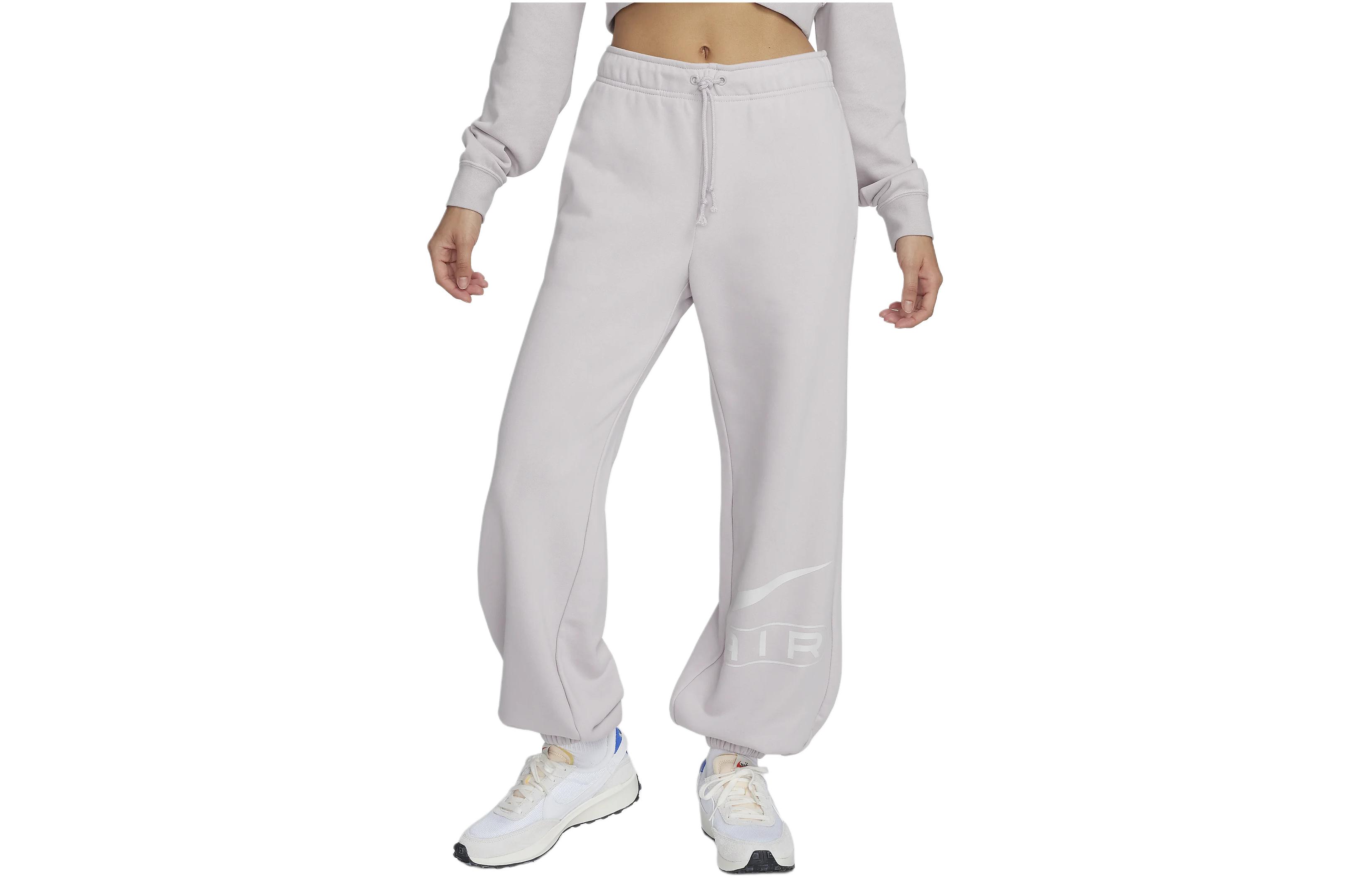 Вязаные спортивные штаны женские белые золотые фиолетовые Nike
Вязаные спортивные штаны женские белые золотые фиолетовые Nike