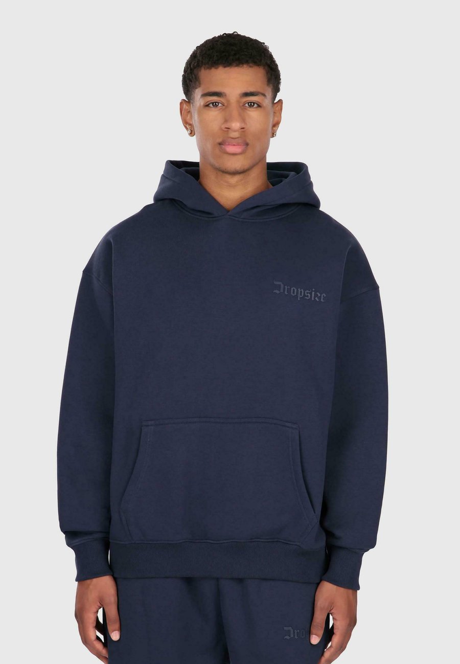 Худи Dropsize HEAVY HD LOGO, Space Blue/Blue, Синий, Худи Dropsize HEAVY HD LOGO, Space Blue/Blue
Худи Dropsize HEAVY HD LOGO, Space Blue/Blue, Синий, Худи Dropsize HEAVY HD LOGO, Space Blue/Blue