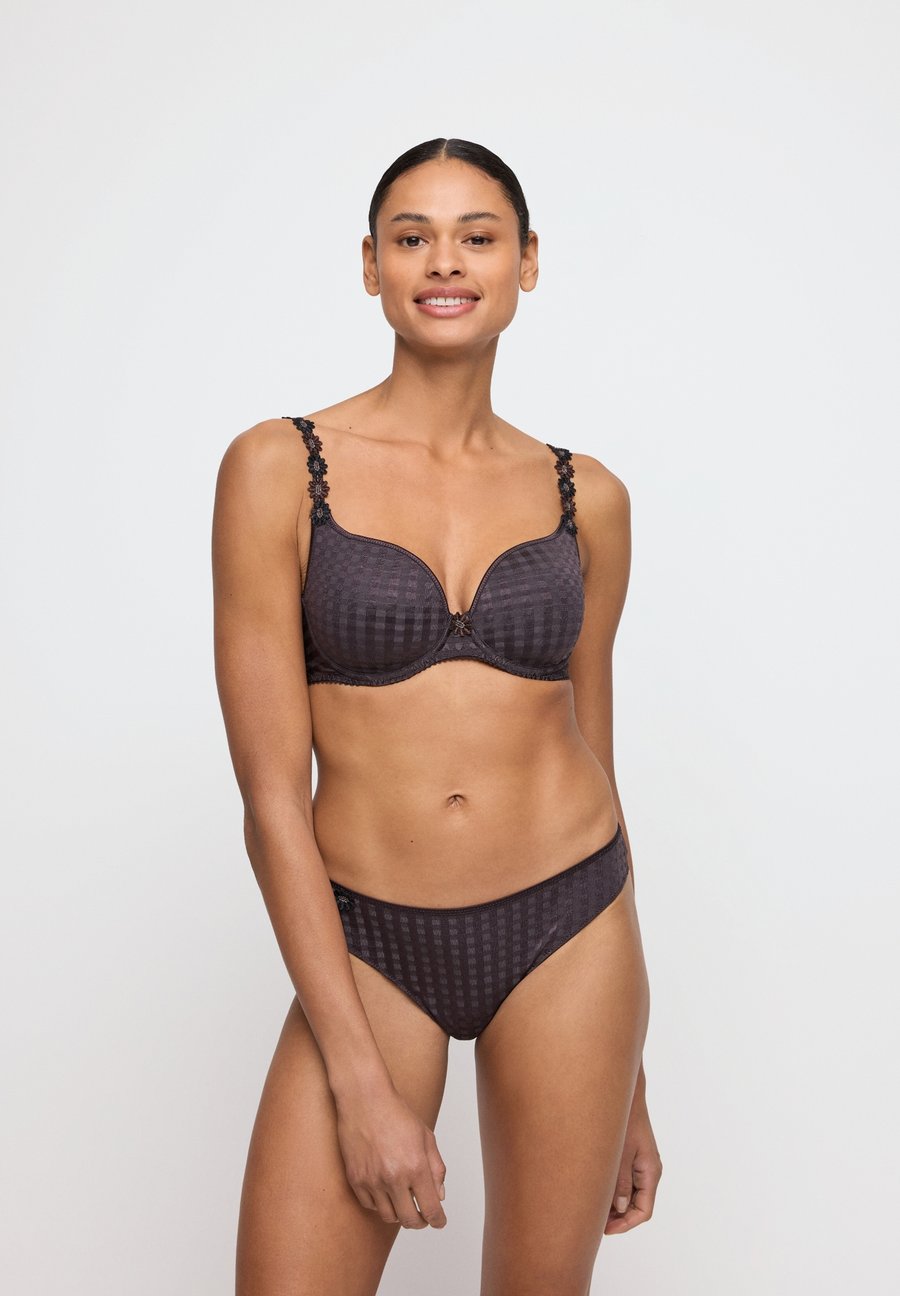 Брифы Marie Jo AVERO, Sweet Chocolate/Dark Brown
Брифы Marie Jo AVERO, Sweet Chocolate/Dark Brown