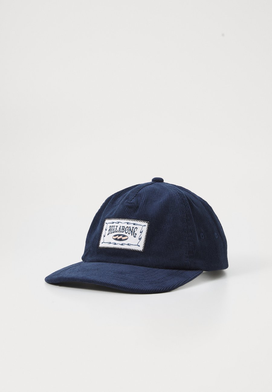 Бейсболка Billabong HERITAGE STRAPBACK, Steel Blue/Blue
Бейсболка Billabong HERITAGE STRAPBACK, Steel Blue/Blue