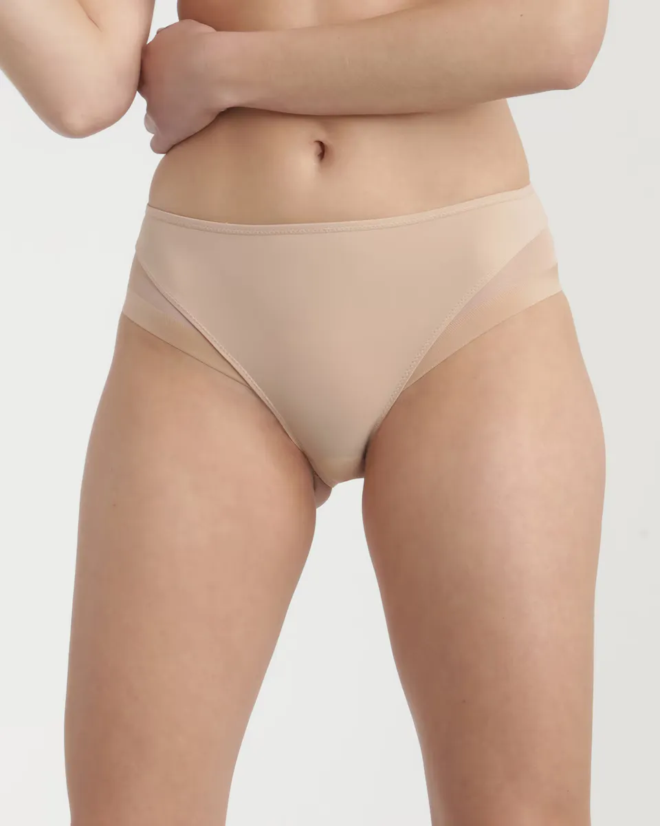 Классические трусы из мягкой микрофибры и сетчатыми деталями Dim, цвет Natural
Классические трусы из мягкой микрофибры и сетчатыми деталями Dim, цвет Natural