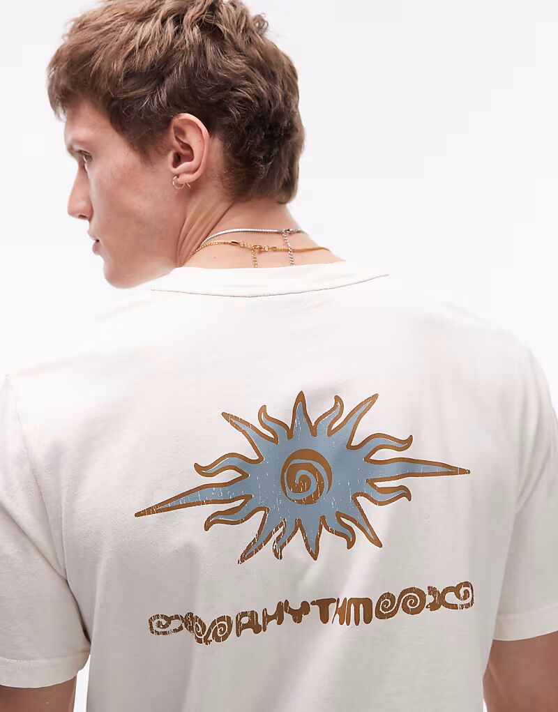 Футболка с короткими рукавами в винтажном стиле с принтом пламени Rhythm кремового цвета
Футболка с короткими рукавами в винтажном стиле с принтом пламени Rhythm кремового цвета