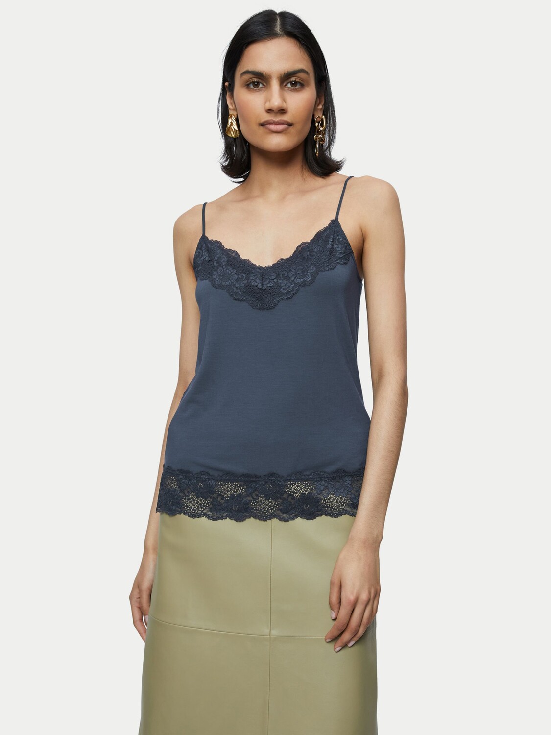 Жилет с кружевной отделкой Jigsaw Modal, темно-синий
Жилет с кружевной отделкой Jigsaw Modal, темно-синий