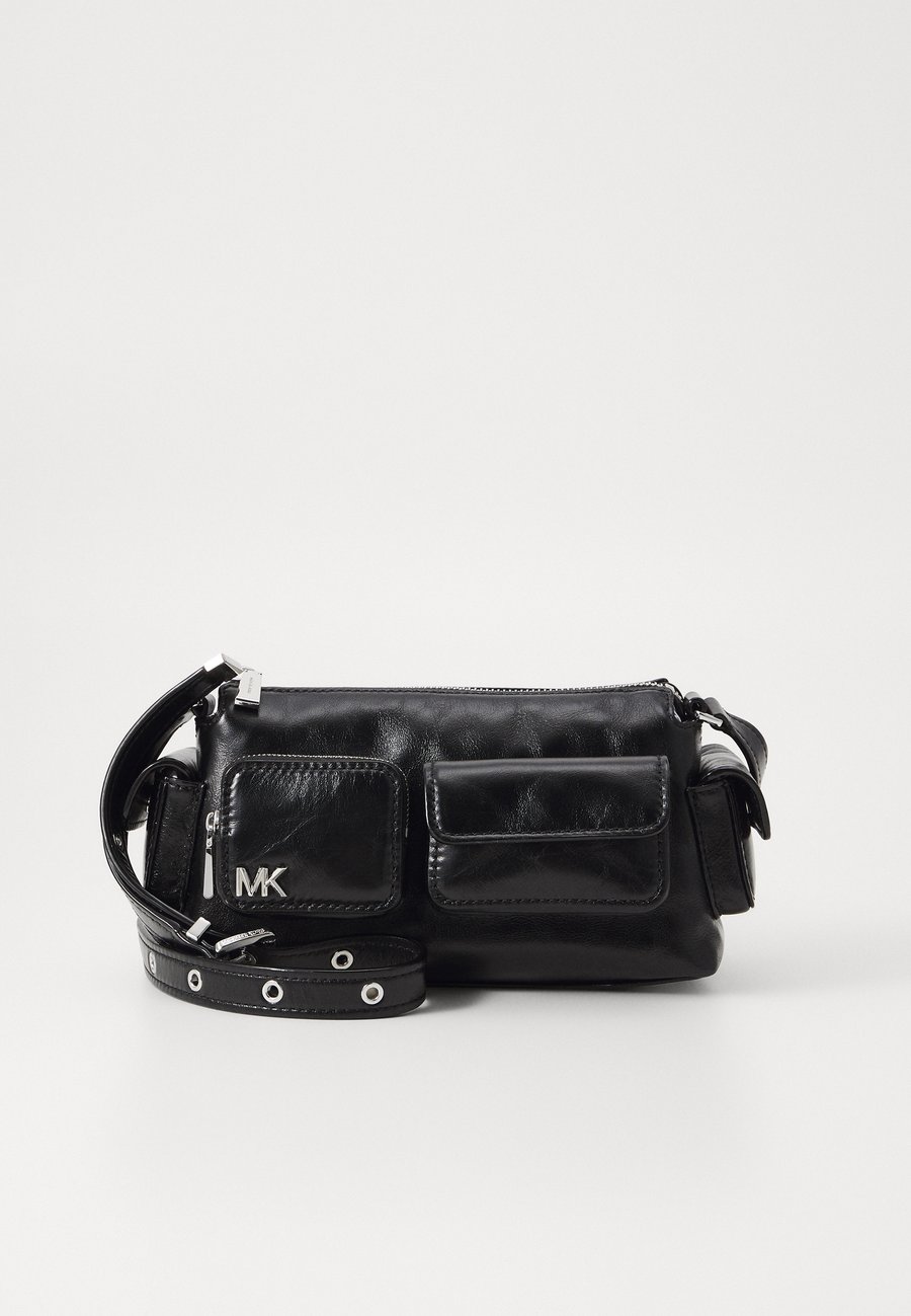 Сумка кросс-боди MICHAEL Michael Kors DAKOTA , Black
Сумка кросс-боди MICHAEL Michael Kors DAKOTA , Black