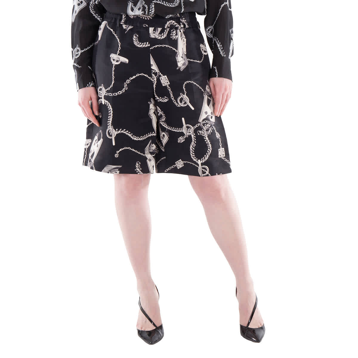 Бербери Найт Хардвейр Чейн Линк Принт Шорты Burberry, серебряный/черный
Бербери Найт Хардвейр Чейн Линк Принт Шорты Burberry, серебряный/черный