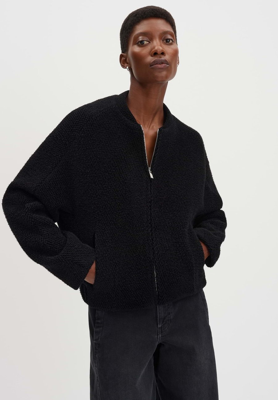 Кардиган someday. LOOSE TAILORED, Black
Кардиган someday. LOOSE TAILORED, Black