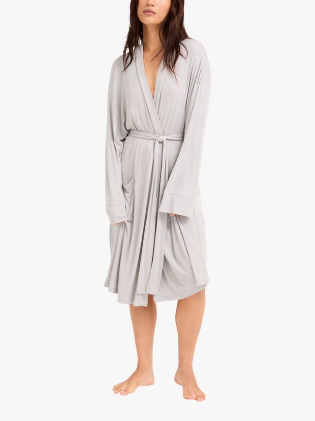 Рифленый халат для переодевания Pretty You London, Grey
Рифленый халат для переодевания Pretty You London, Grey