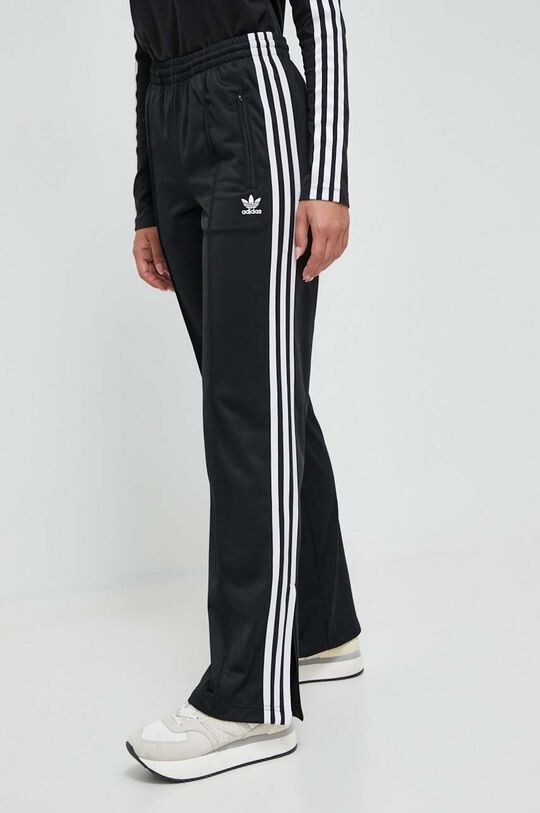 Джоггеры adidas Originals, черный
Джоггеры adidas Originals, черный