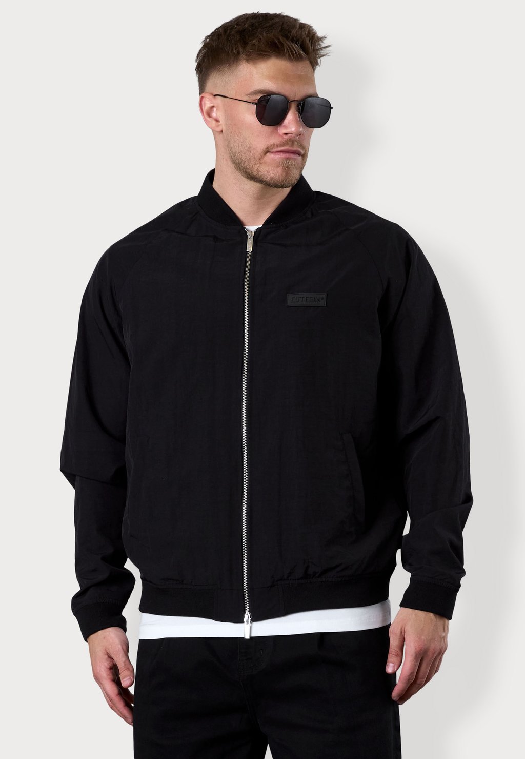 Куртка-бомбер ESTEEM, черный
Куртка-бомбер ESTEEM, черный