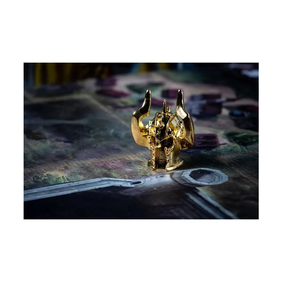 Жетон игрока — золотой шлем из металлического сплава, Gaming Accessories (Imperial Publishing)
Жетон игрока — золотой шлем из металлического сплава, Gaming Accessories (Imperial Publishing)