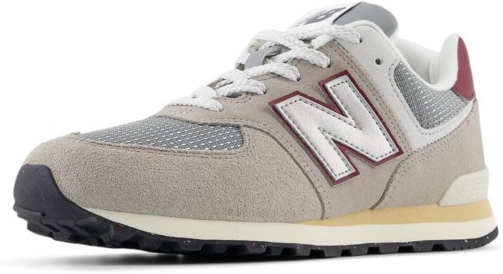Кроссовки New Balance Kids' 574 V1 на шнуровке, бордовый
Кроссовки New Balance Kids' 574 V1 на шнуровке, бордовый