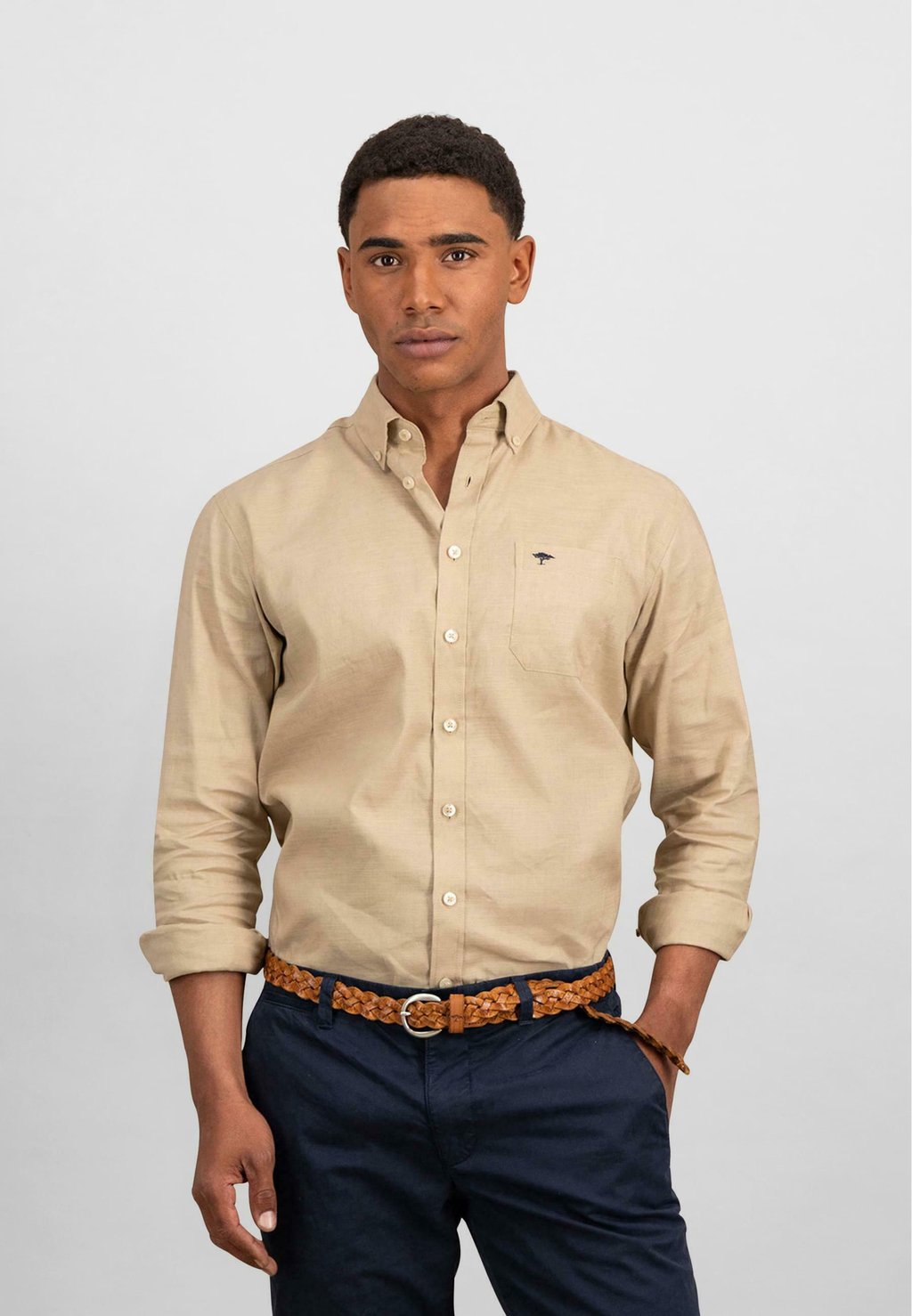 Рубашка SOLID Fynch-Hatton, песочный
Рубашка SOLID Fynch-Hatton, песочный