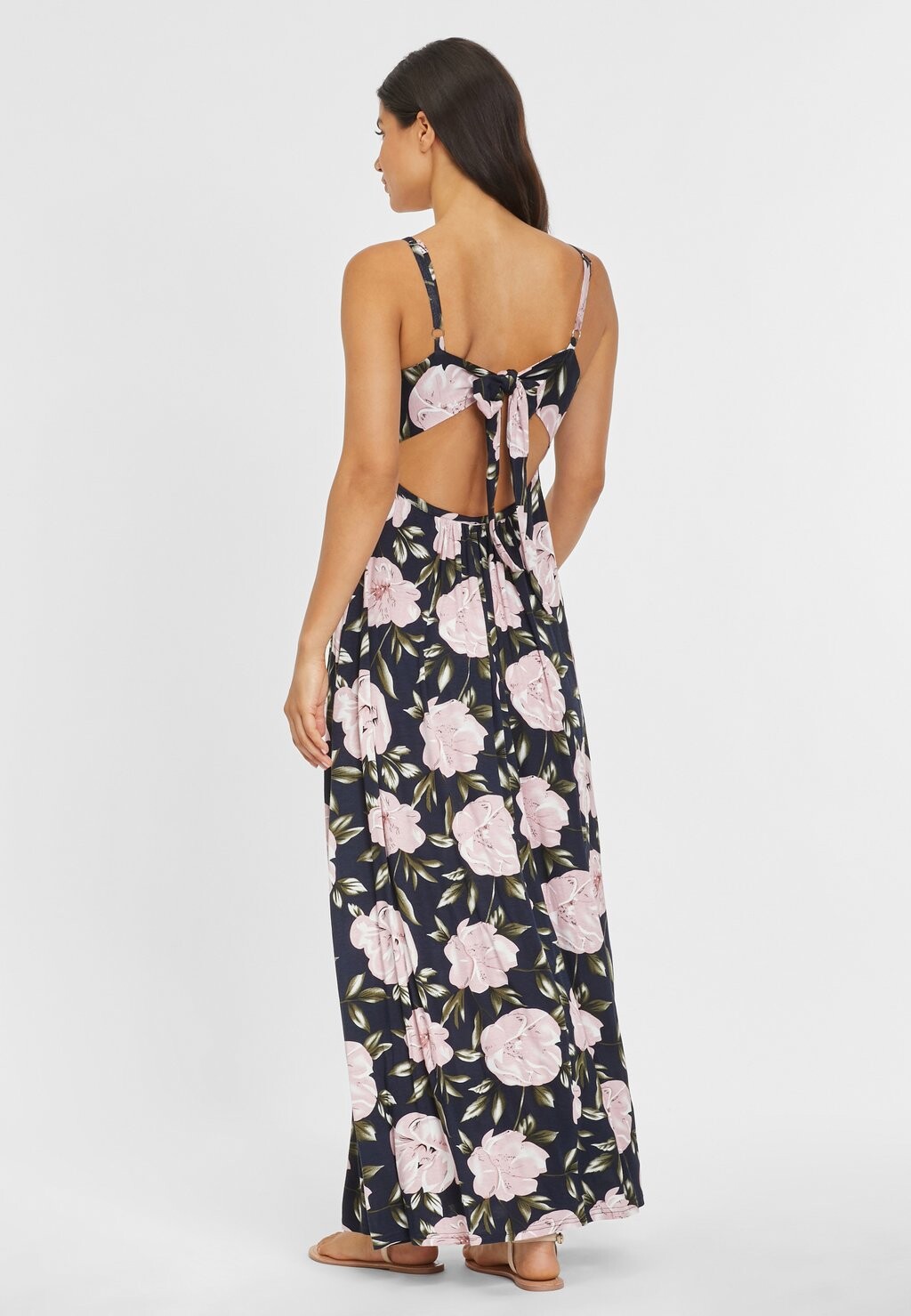 Платье макси s.Oliver, черный
Платье макси s.Oliver, черный