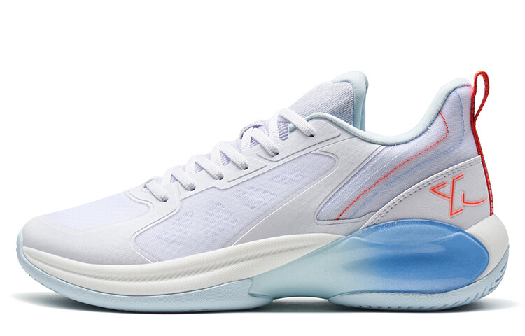 Баскетбольные кроссовки мужские низкие новые белые Xtep
Баскетбольные кроссовки мужские низкие новые белые Xtep