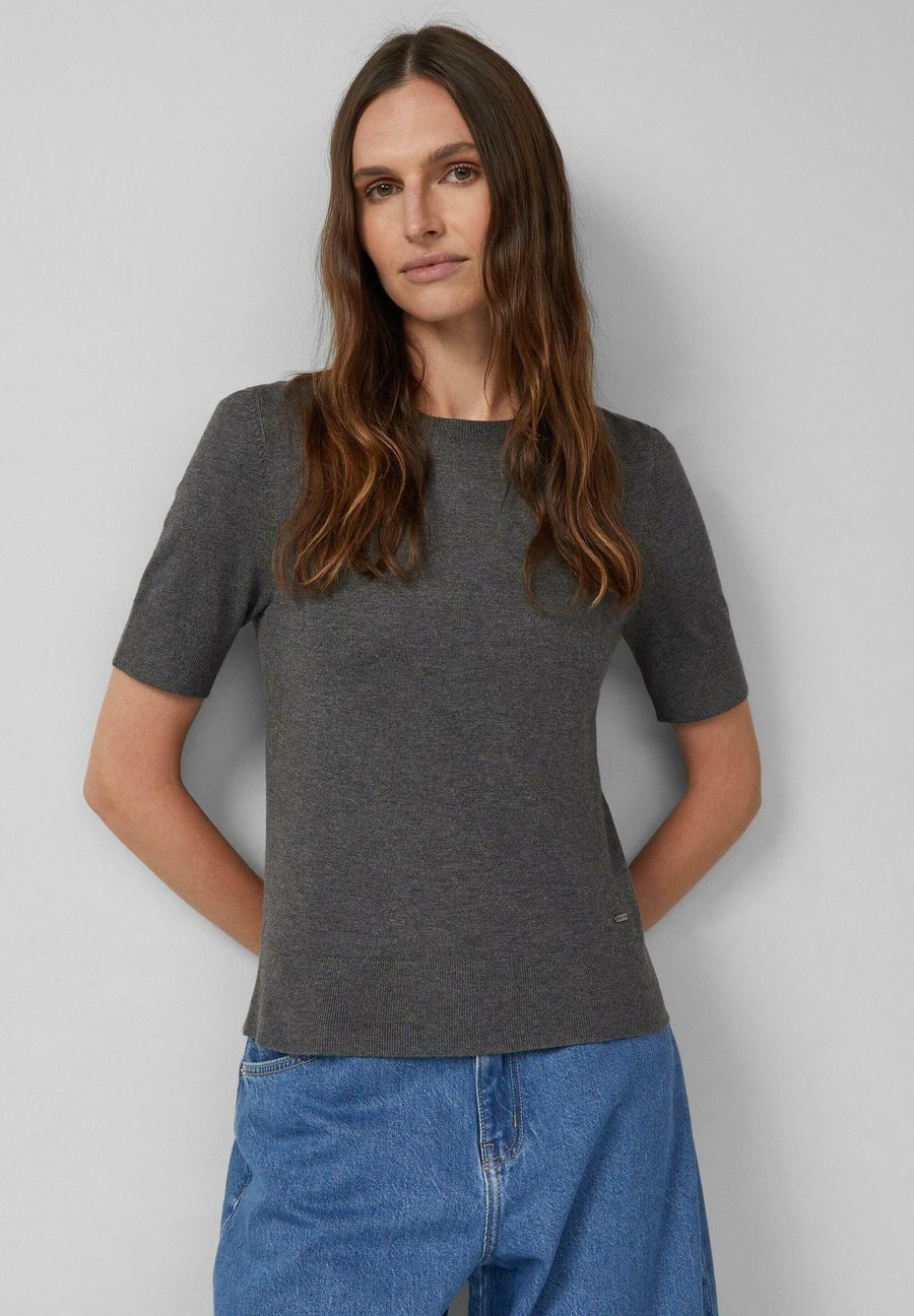 Футболка s.Oliver Basic T-shirt, Graphit/Grey, Серый, Футболка s.Oliver Basic T-shirt, Graphit/Grey
Футболка s.Oliver Basic T-shirt, Graphit/Grey, Серый, Футболка s.Oliver Basic T-shirt, Graphit/Grey