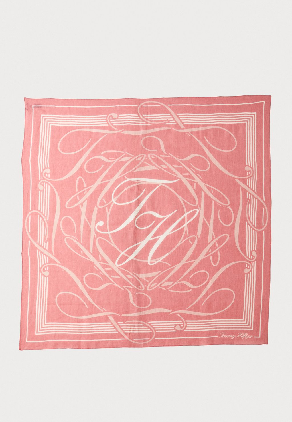 Шарф SUMMER SQUARE Tommy Hilfiger, светло-красный
Шарф SUMMER SQUARE Tommy Hilfiger, светло-красный