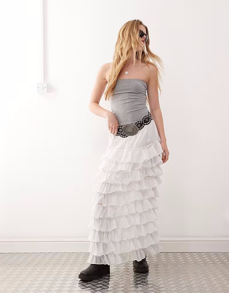 Юбка макси с оборкой по подолу в будние дни белого цвета Weekday
Юбка макси с оборкой по подолу в будние дни белого цвета Weekday