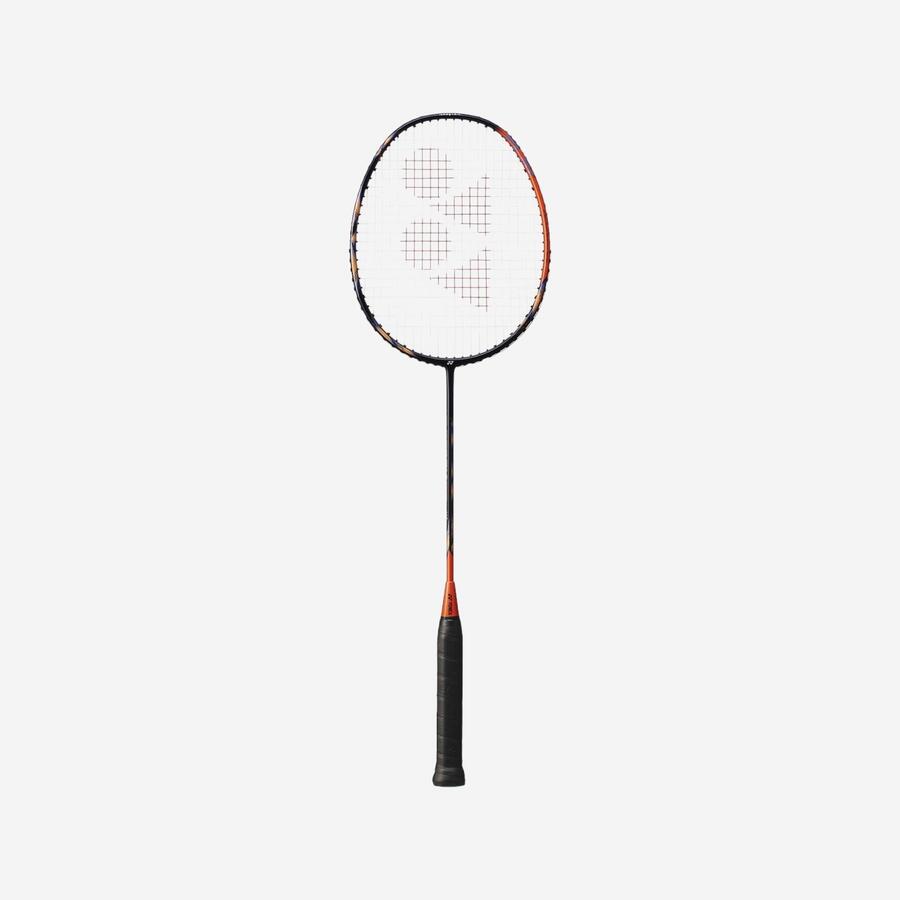 Бадминтонная ракетка Yonex - Astrox 77 Play оранжевая
Бадминтонная ракетка Yonex - Astrox 77 Play оранжевая