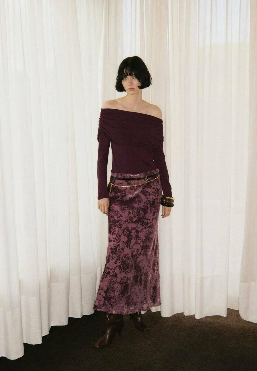 Джемпер Mango Jumper, Bordeaux
Джемпер Mango Jumper, Bordeaux