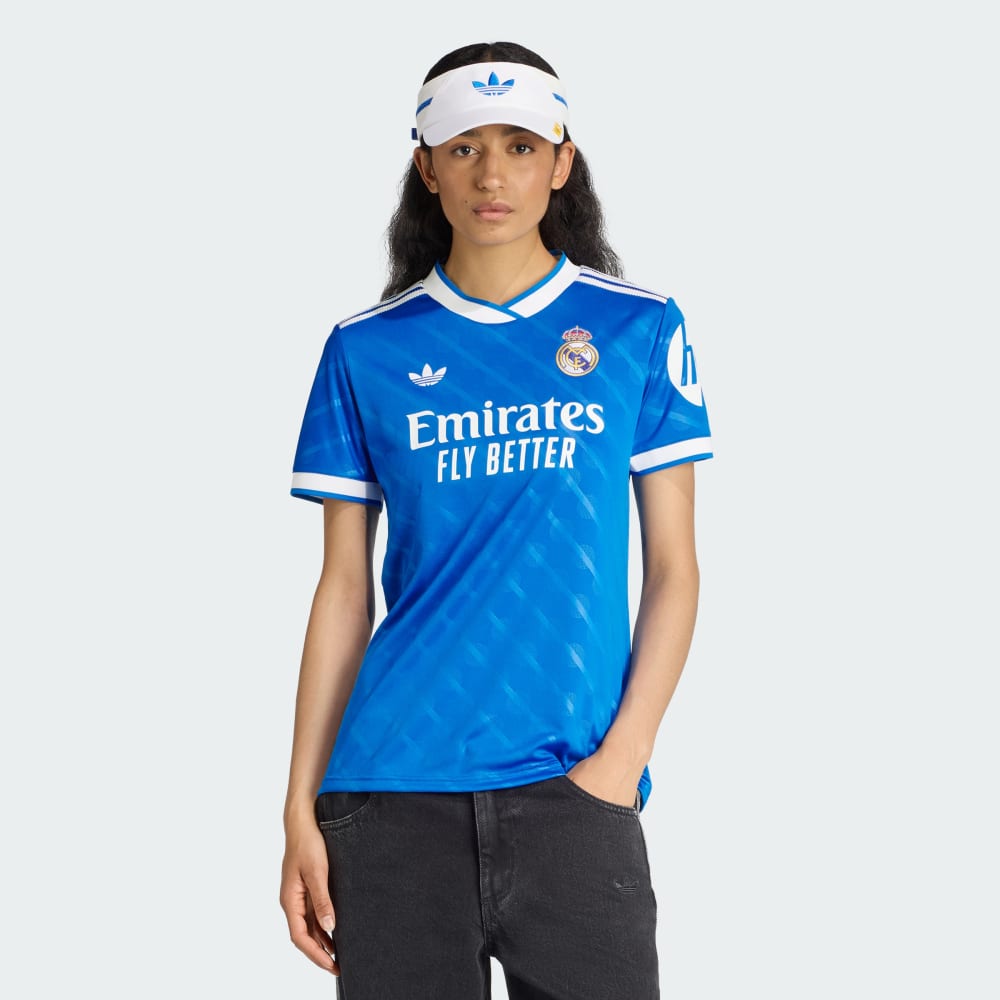Джерси Adidas Real Madrid 25/26 Third Jersey, цвет Blue Bird
Джерси Adidas Real Madrid 25/26 Third Jersey, цвет Blue Bird