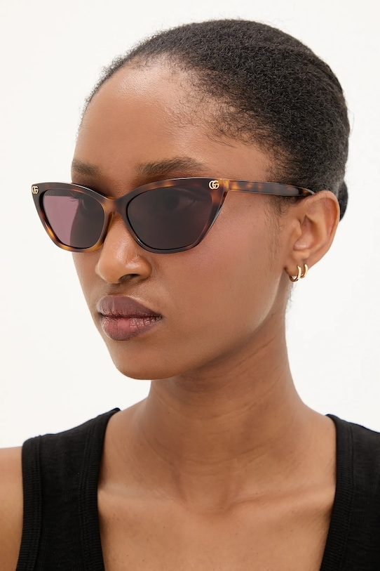 Солнцезащитные очки Gucci, оранжевый
Солнцезащитные очки Gucci, оранжевый