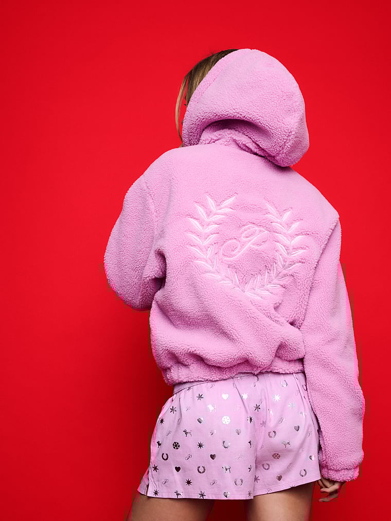 Плюшевая куртка-бомбер с капюшоном Pink, hushed lilac
Плюшевая куртка-бомбер с капюшоном Pink, hushed lilac