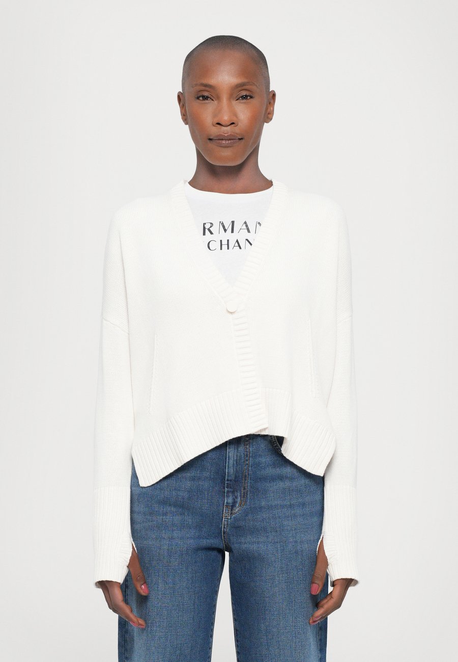 Кардиган Armani Exchange CARDIGAN, Iso/Off-White
Кардиган Armani Exchange CARDIGAN, Iso/Off-White