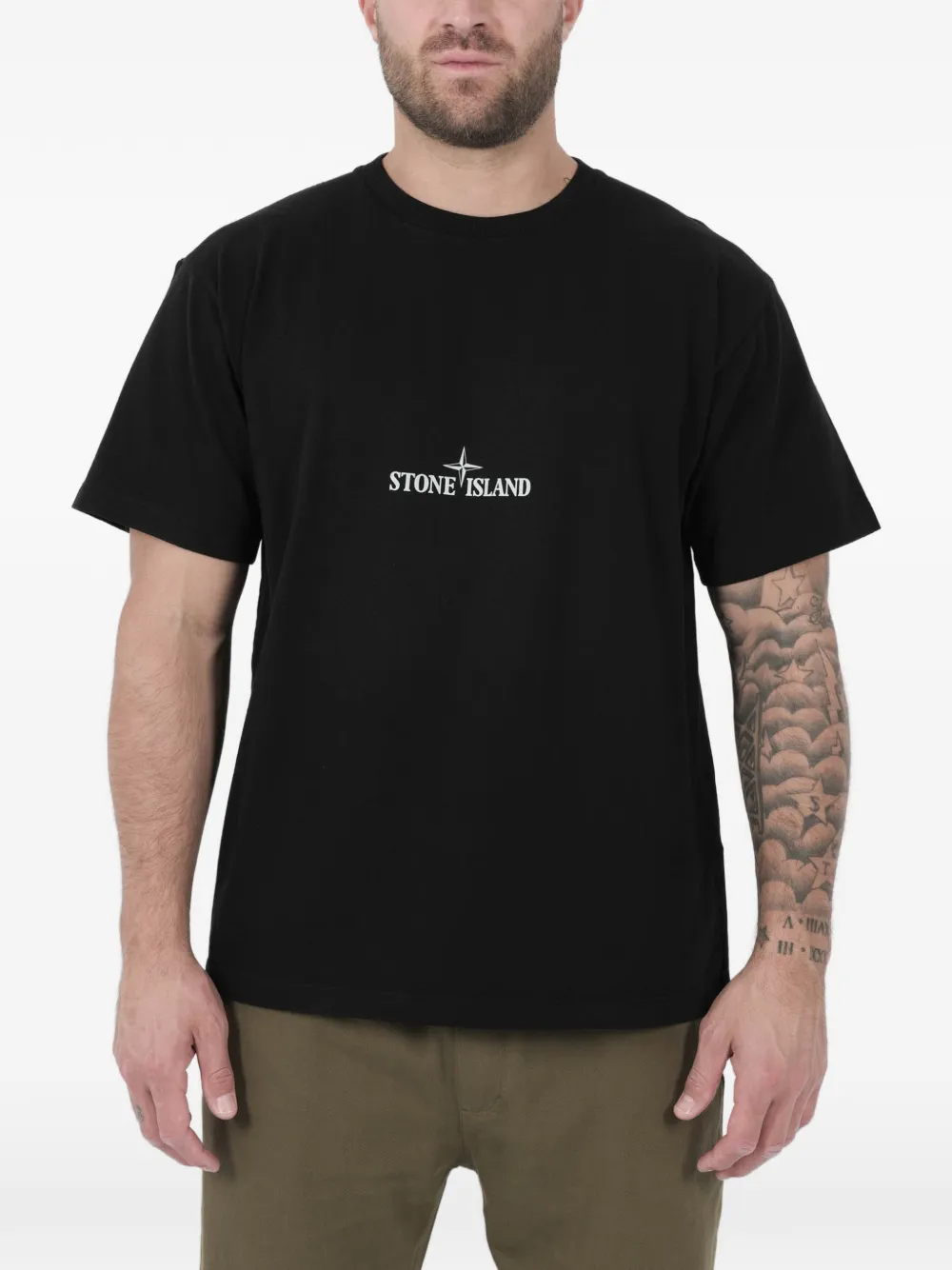Футболка с круглым вырезом и логотипом Stone Island, черный
Футболка с круглым вырезом и логотипом Stone Island, черный