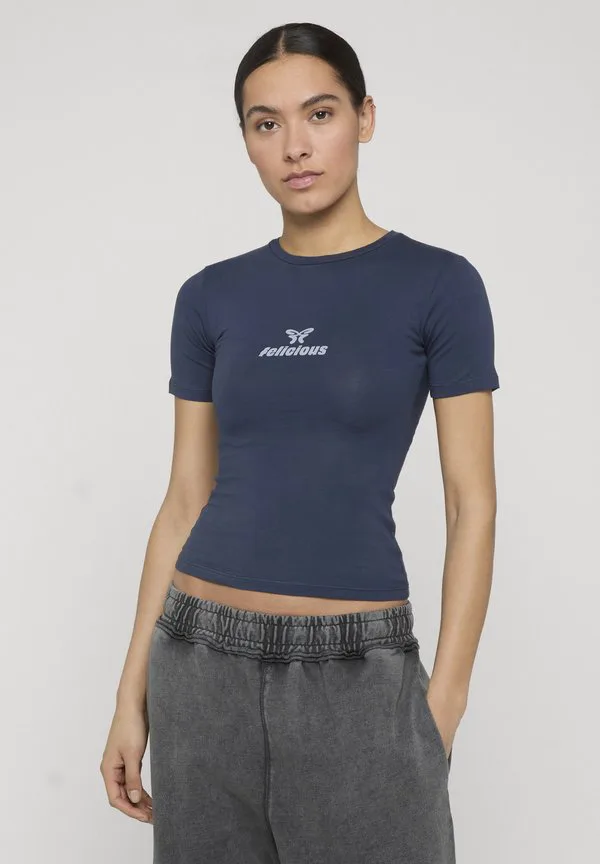 Облегающая футболка с логотипом Felicious, Stone Blue, Синий, Облегающая футболка с логотипом Felicious, Stone Blue
Облегающая футболка с логотипом Felicious, Stone Blue, Синий, Облегающая футболка с логотипом Felicious, Stone Blue