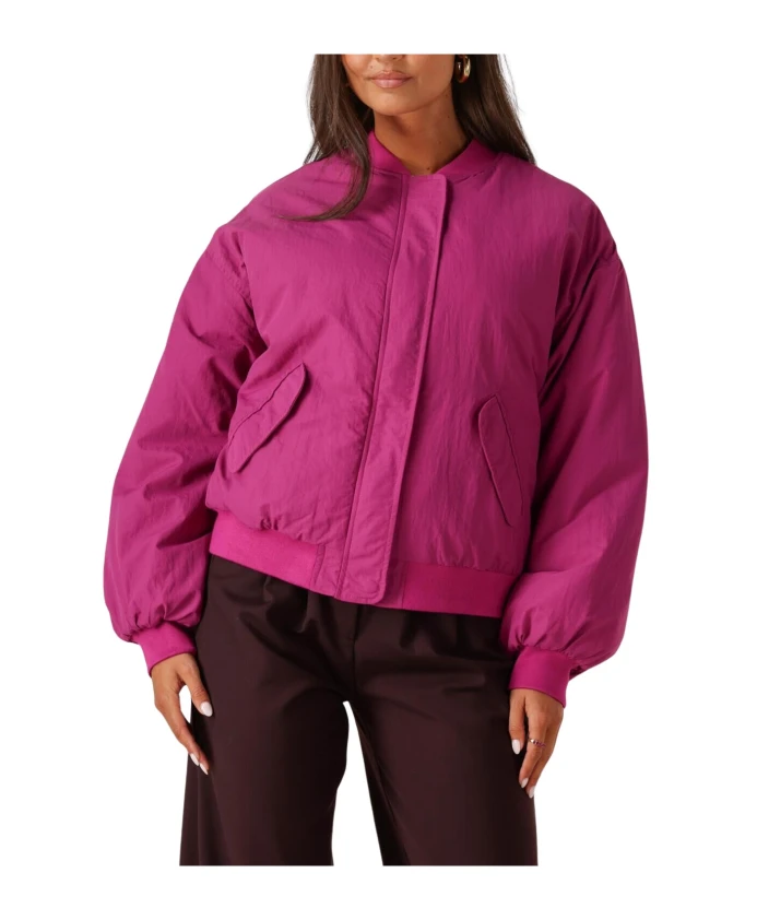 Фиолетовая куртка-бомбер Nora-Ja Harper & Yve, розовый
Фиолетовая куртка-бомбер Nora-Ja Harper & Yve, розовый