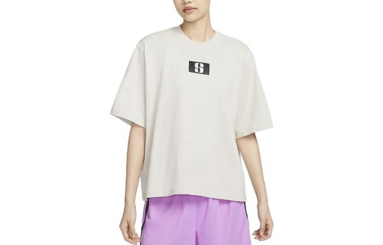 Футболка женская цвета слоновой кости Nike
Футболка женская цвета слоновой кости Nike