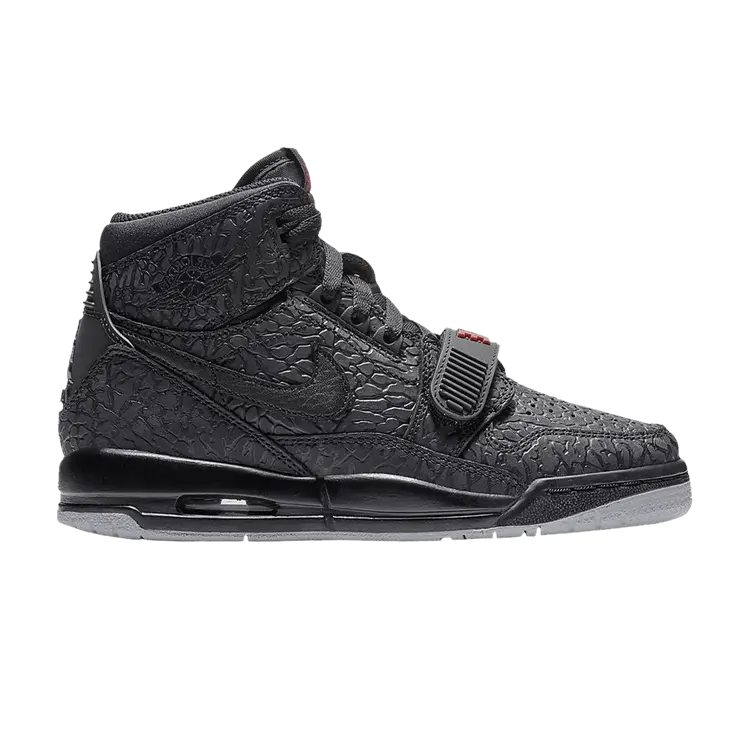 Кроссовки Jordan Legacy 312 GS 'Elephant Print', черный
Кроссовки Jordan Legacy 312 GS 'Elephant Print', черный
