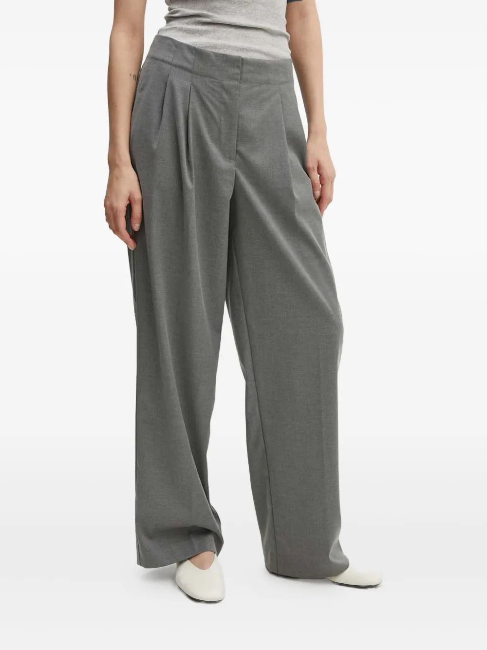 Плиссированные брюки Day Birger Et Mikkelsen, серый
Плиссированные брюки Day Birger Et Mikkelsen, серый