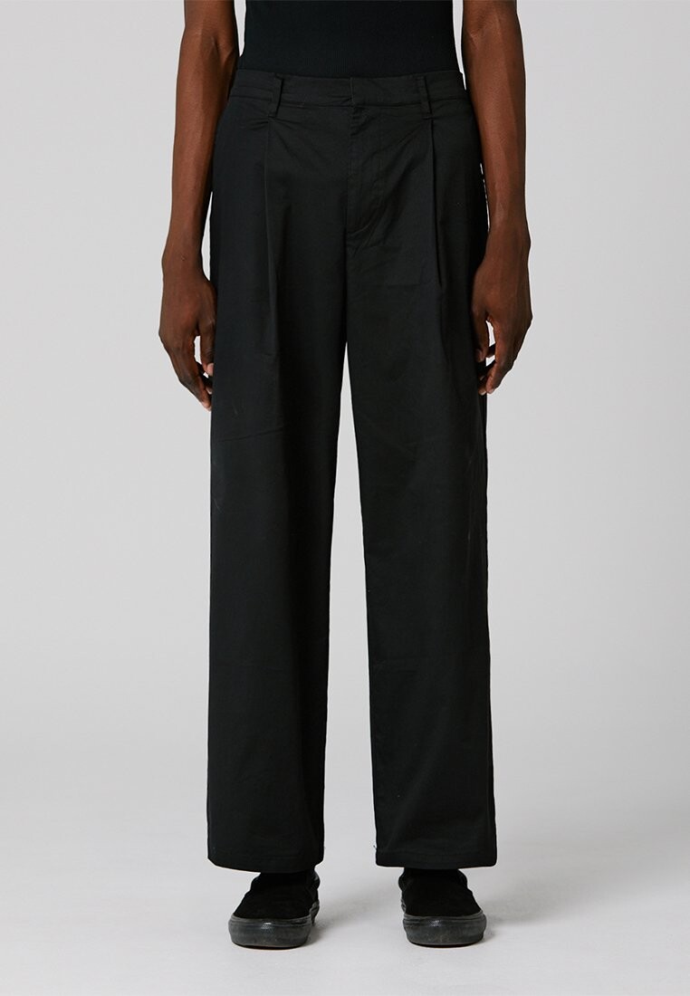 Брюки Former, черный
Брюки Former, черный