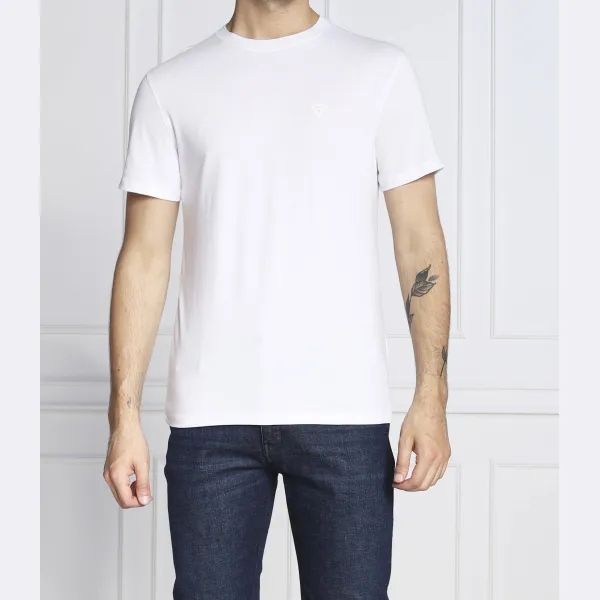 Облегающая футболка в стиле теки Guess, белый
Облегающая футболка в стиле теки Guess, белый