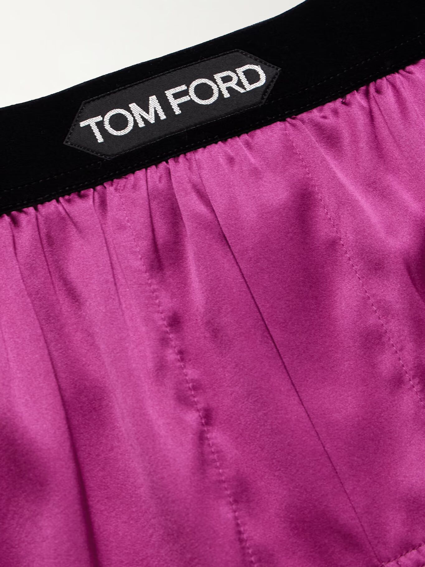 Боксеры из эластичного шелкового атласа TOM FORD, розовый
Боксеры из эластичного шелкового атласа TOM FORD, розовый
