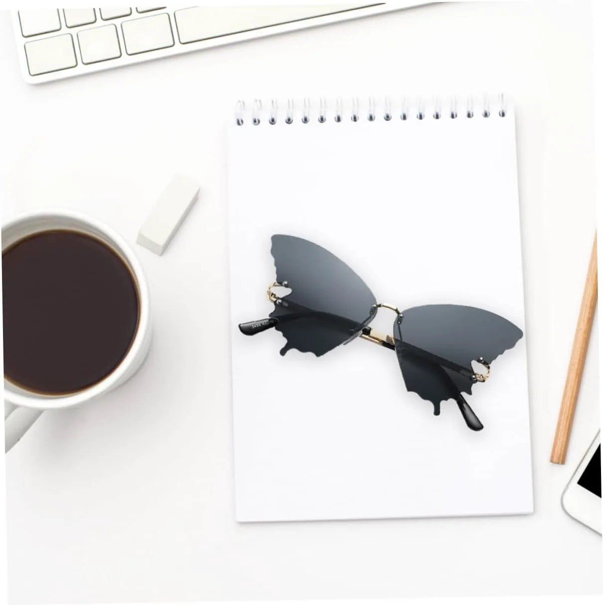 Солнцезащитные очки minkissy Butterfly для женщин, без оправы, металлическая рама, защита от УФ-излучения, модные очки, повседневные, в винтажном стиле, Black
Солнцезащитные очки minkissy Butterfly для женщин, без оправы, металлическая рама, защита от УФ-излучения, модные очки, повседневные, в винтажном стиле, Black