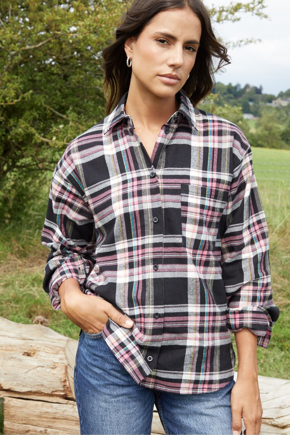 Рубашка из хлопка в клетку с длинным рукавом Threadbare, черный
Рубашка из хлопка в клетку с длинным рукавом Threadbare, черный