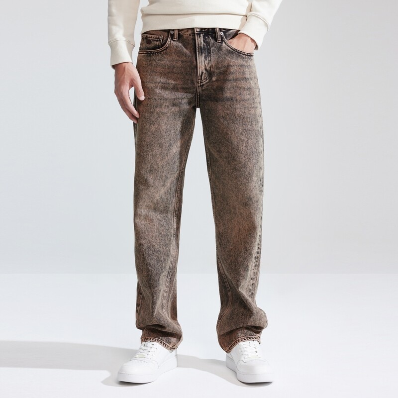 Джинсы прямые Calvin Klein в стиле ретро, коричневый
Джинсы прямые Calvin Klein в стиле ретро, коричневый